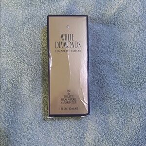 White Diamonds Eau de Toilette by Elizabeth Taylor